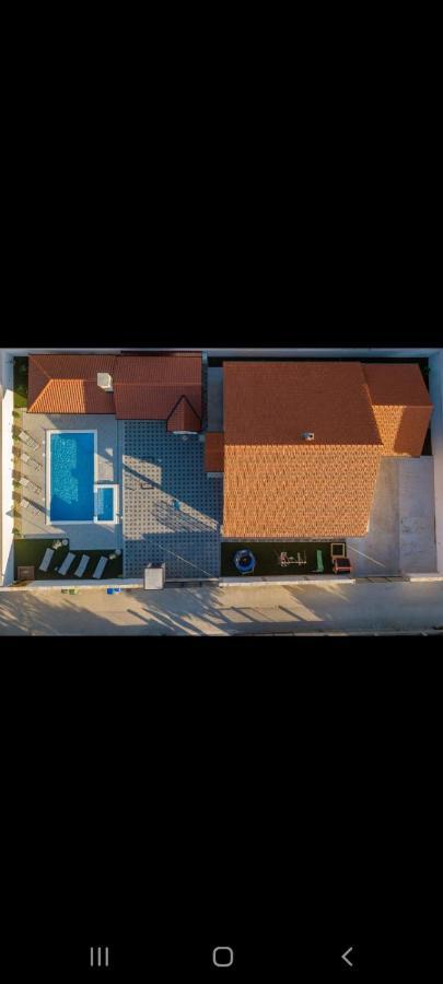 Villa Lucija 비오그라드나모루 외부 사진